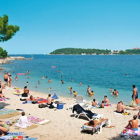 Holiday home Alba 407s *