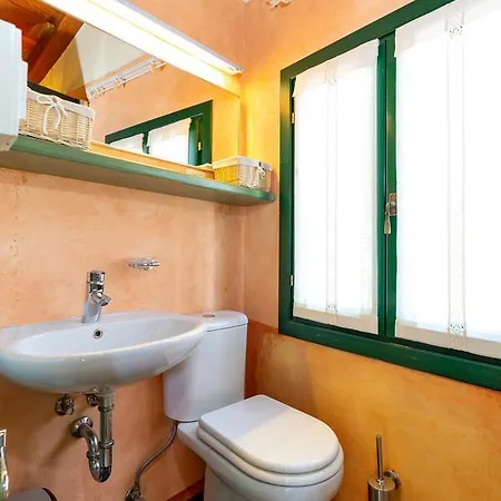 Alba 407s Holiday home Sivati